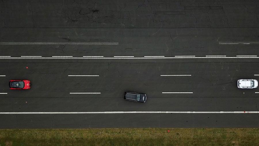 Euro NCAP évalue les voitures équipées d'une assistance au maintien sur la voie