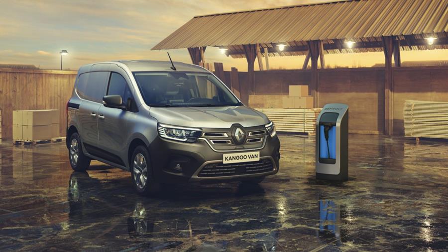 Rijtest Renault Kangoo Van E-tech Electric